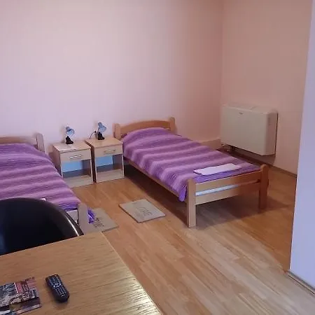 Stefanija Inn 2*